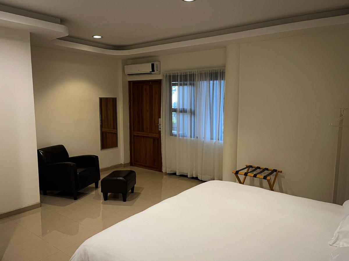 Legacy Boutique Hotel Quesada  외부 사진